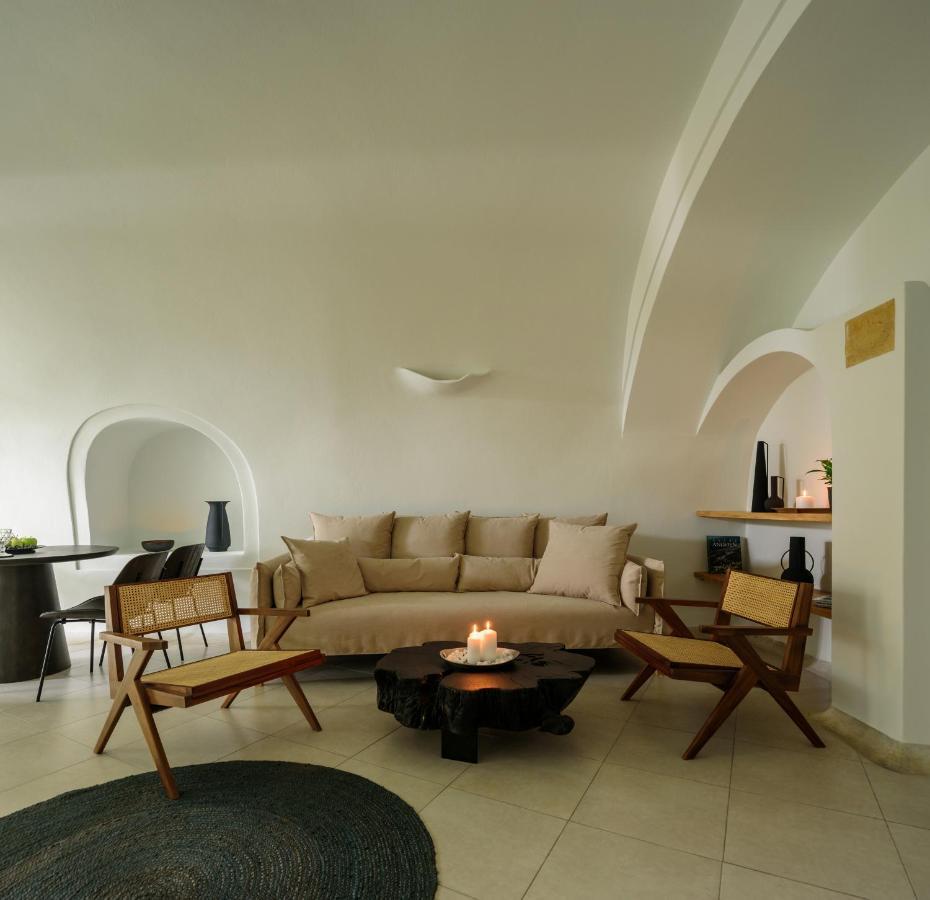 אימרוביגלי Aethria Villa מראה חיצוני תמונה