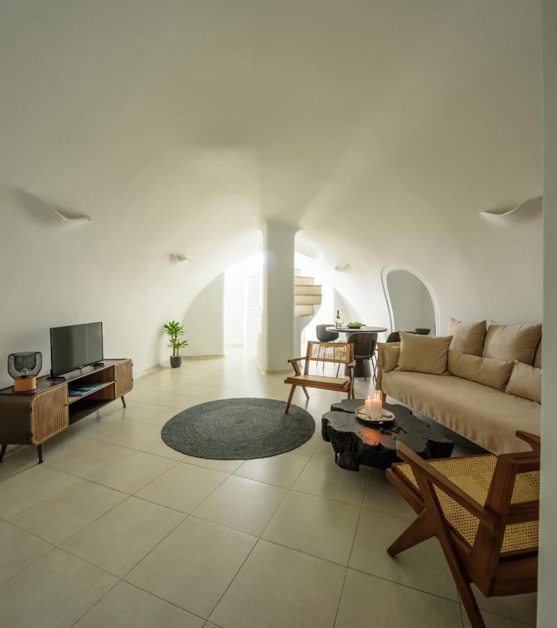 אימרוביגלי Aethria Villa מראה חיצוני תמונה